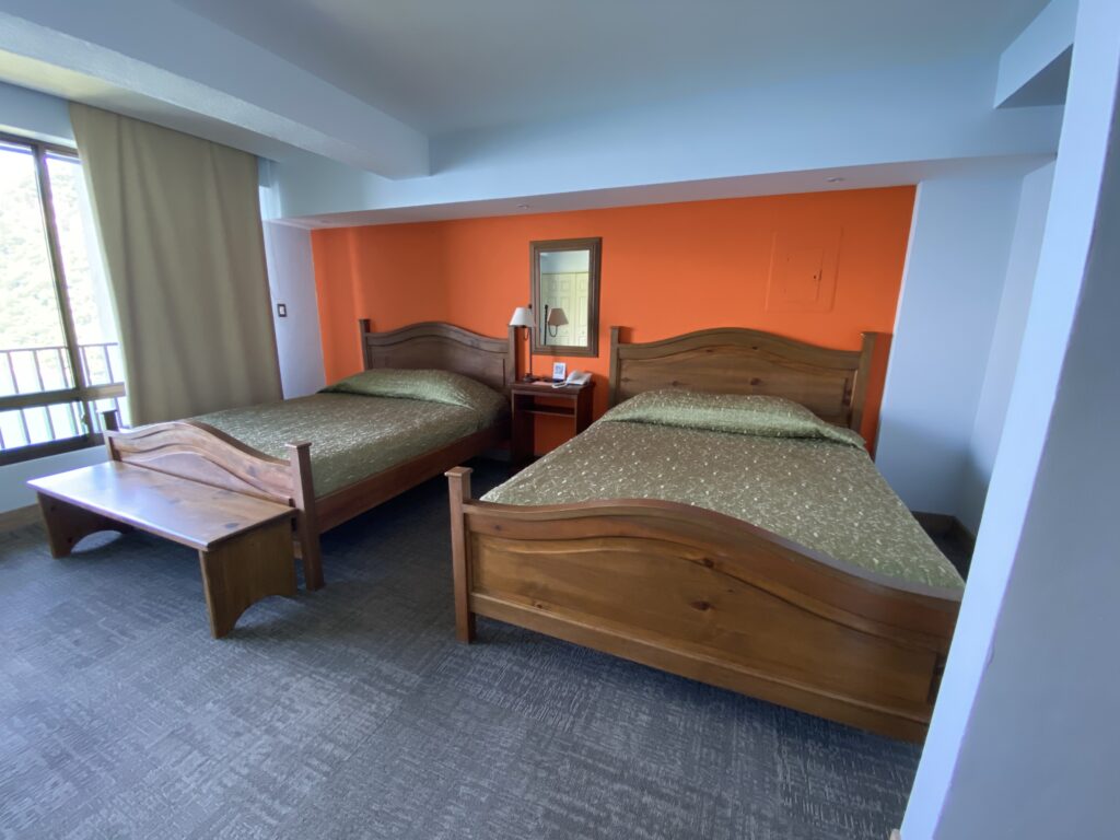 Habitación del Hotel La Riviera de Atitlán